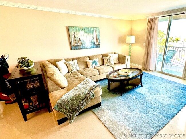 Building Photo - 1 Las Olas Cir Unit 415