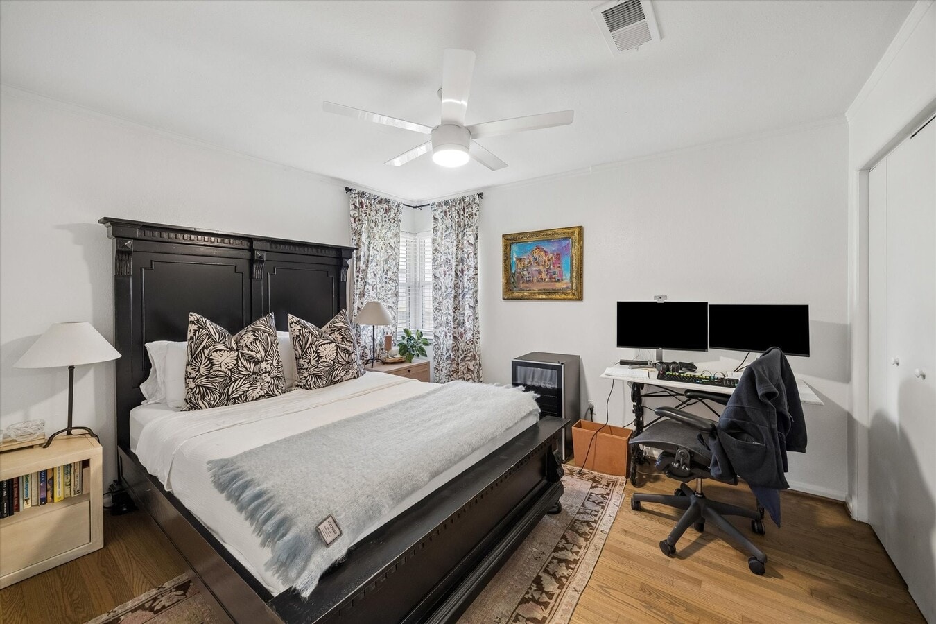 Photo - 3110 Castlewood St