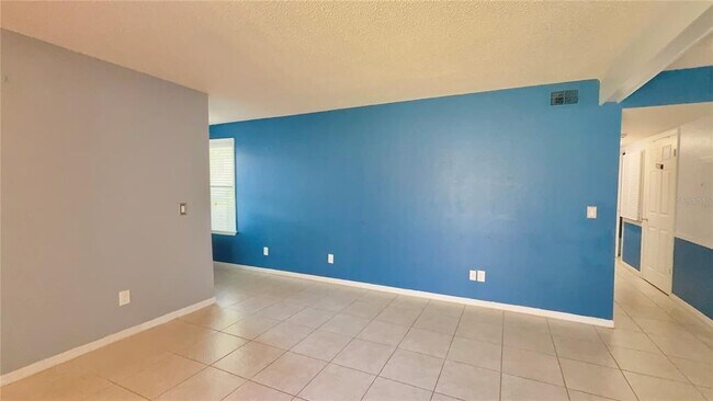 Photo - 3038 Antique Oaks Cir Unit 165