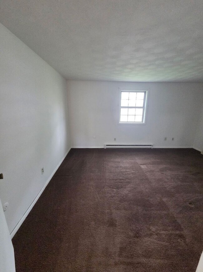 Photo - 177 Ashford Dr