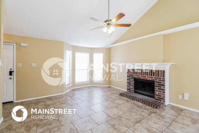 Photo - 911 Turner Ct