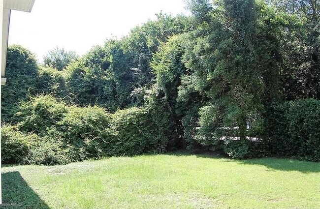 8 Lagaree Ct
