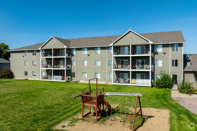 Kingsport Apartments - Kingsport Apartments