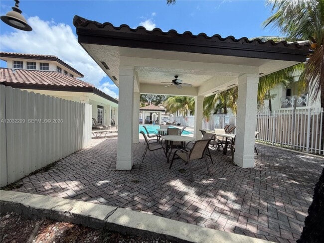 Photo - 8802 NW 109th Ct Unit 607