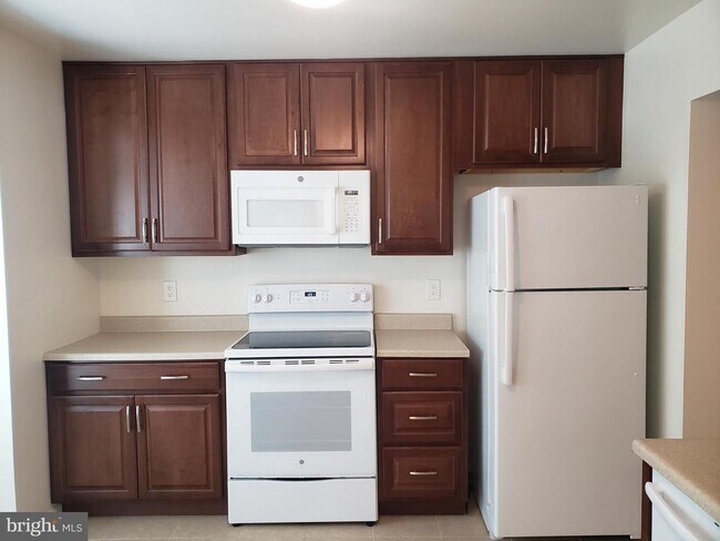 Photo - 5732 Lofthill Ct