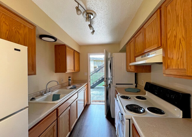 Photo - Fenway Loop Apartments