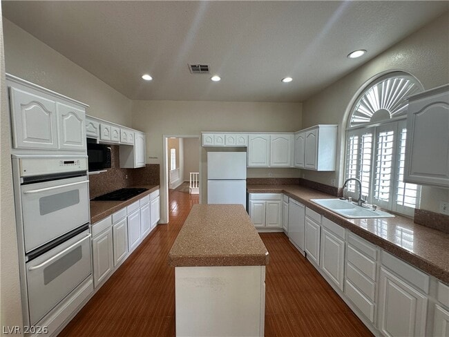 Photo - 2109 N Cedar Hills St