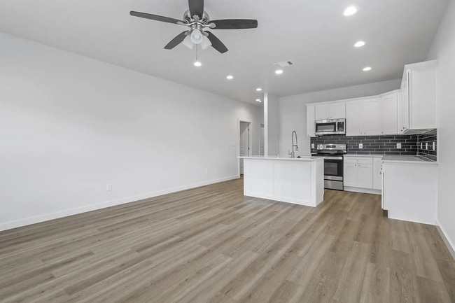 Photo - Beautiful 4-Bedroom Home for Rent in Denison!
