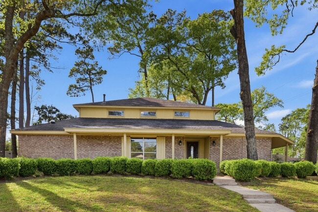 Building Photo - 9052 Zapata Way