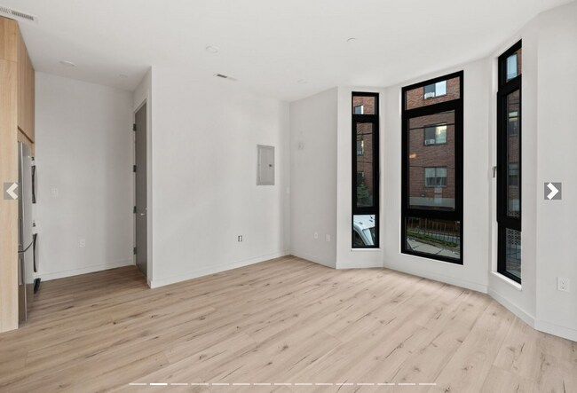 Photo - 6 National St Unit 2