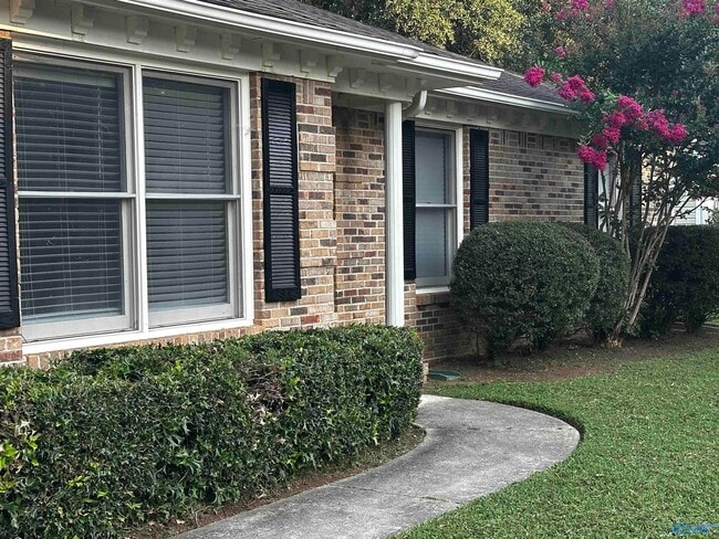 Building Photo - 7520 SW Clubfield Dr Rental