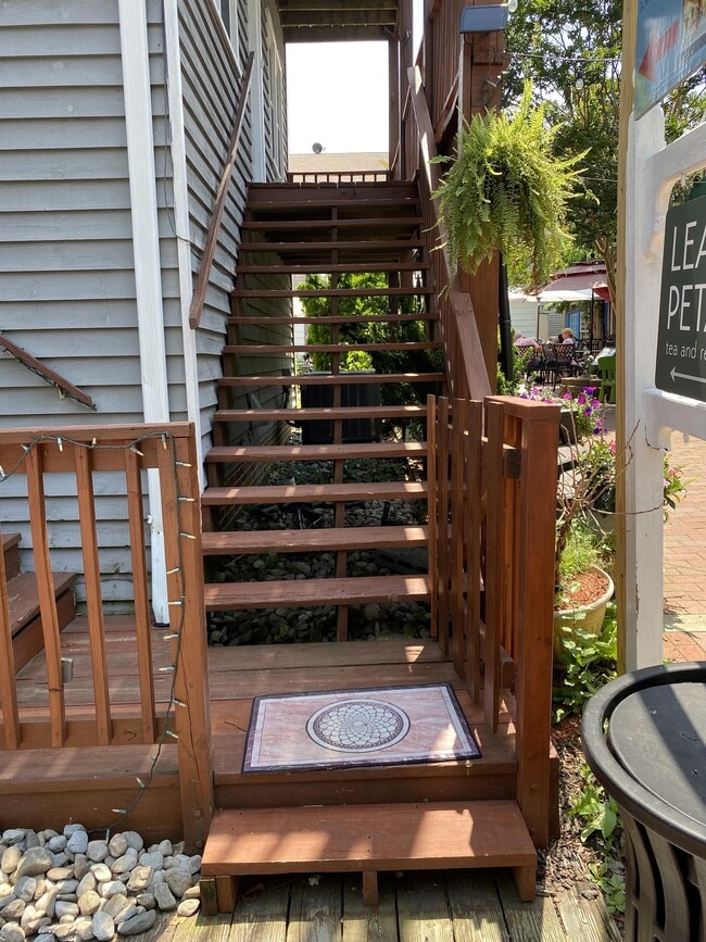 Photo - 199 Union St