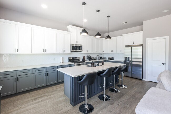 5830 Doolittle Blvd Unit A