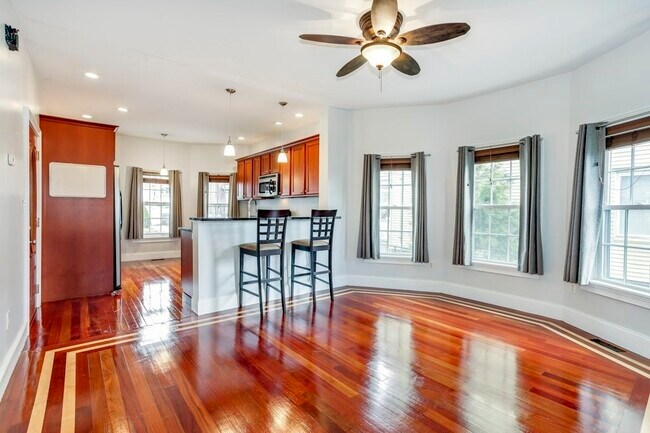 Photo - 77 Adams St Unit 1