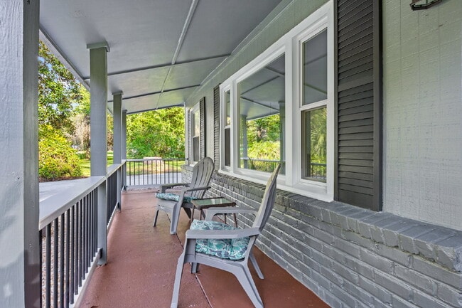 Photo - 3 bed 1 bath ranch with large storage/workshop building