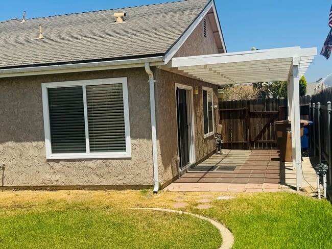 Photo - Mission Oaks 3-Bedroom Gem