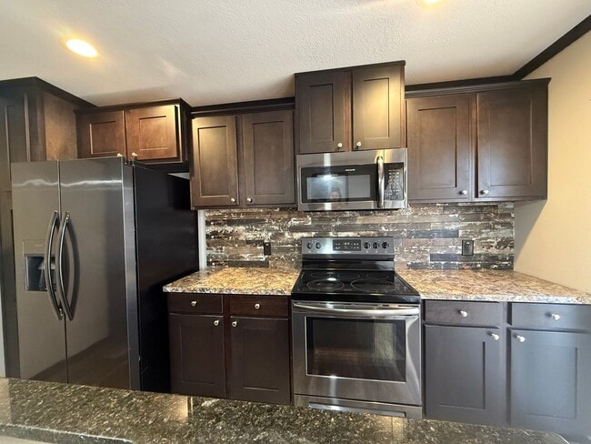 Photo - 3 bed 2 bath Mountain Living home!