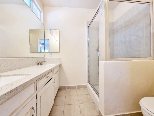 Photo - 1818 Prosser Ave