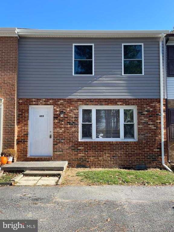Building Photo - 603 Carroll Dr Rental