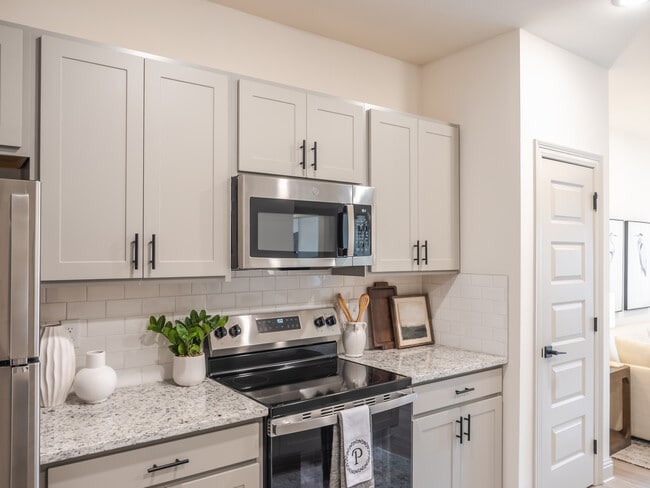 The Monet: 1BR, 1BA- Kitchen