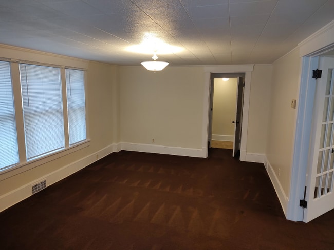 Photo - 2718 9th St SW