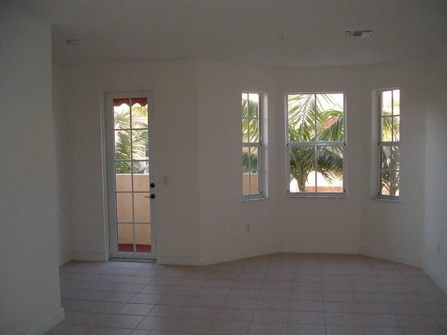 Photo - 3808 Shoma Dr Unit 3808