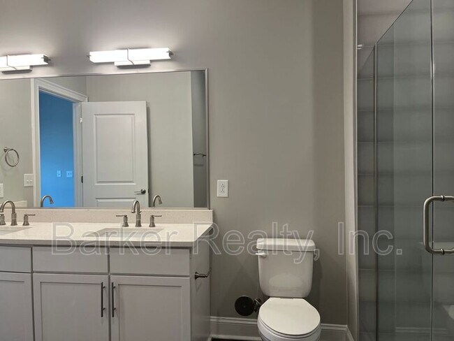 Photo - 414 S White St Unit 208