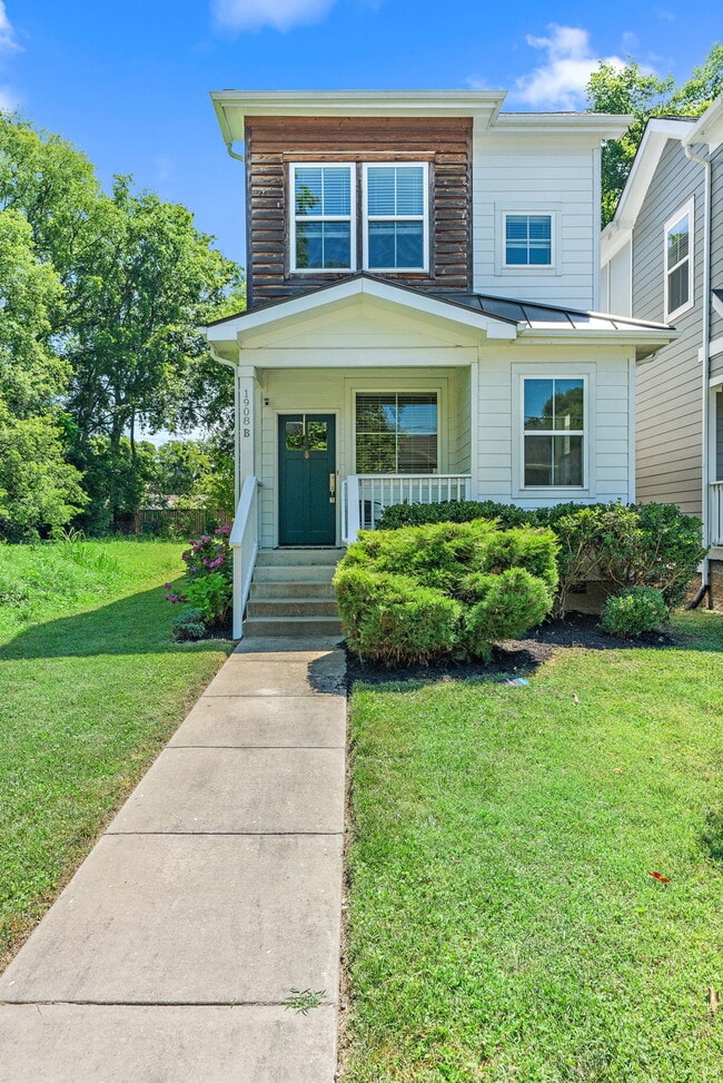 Photo - 1908 14th Ave N