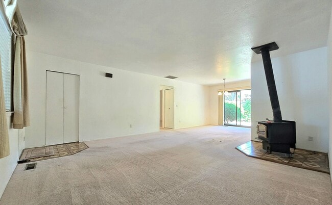 Photo - 9033 244th St SW Unit A