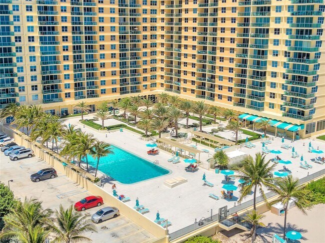 Photo - 2501 S Ocean Dr Unidad 1521