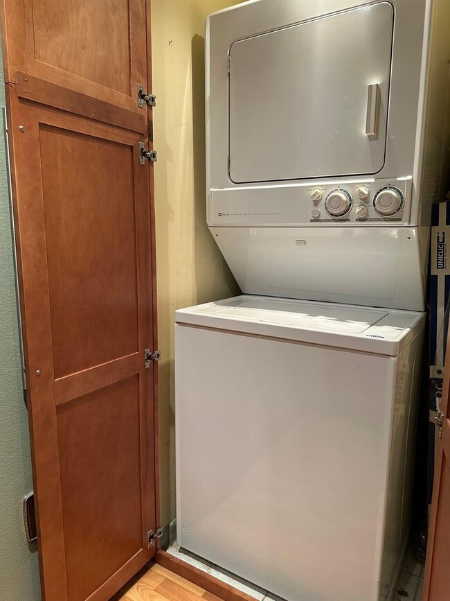 Photo - 6800 Cypress Rd Unit 514