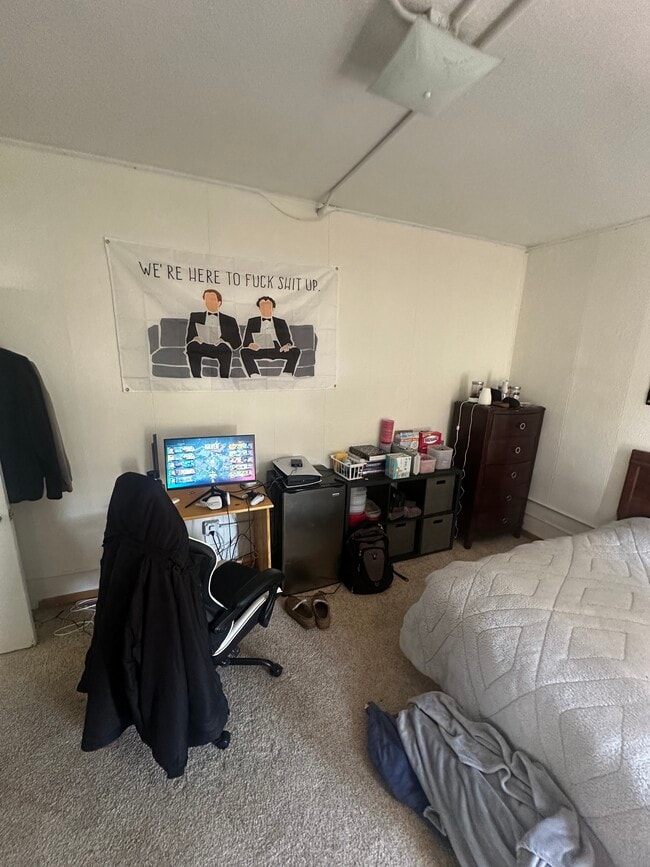 Photo - 915 La Crosse St