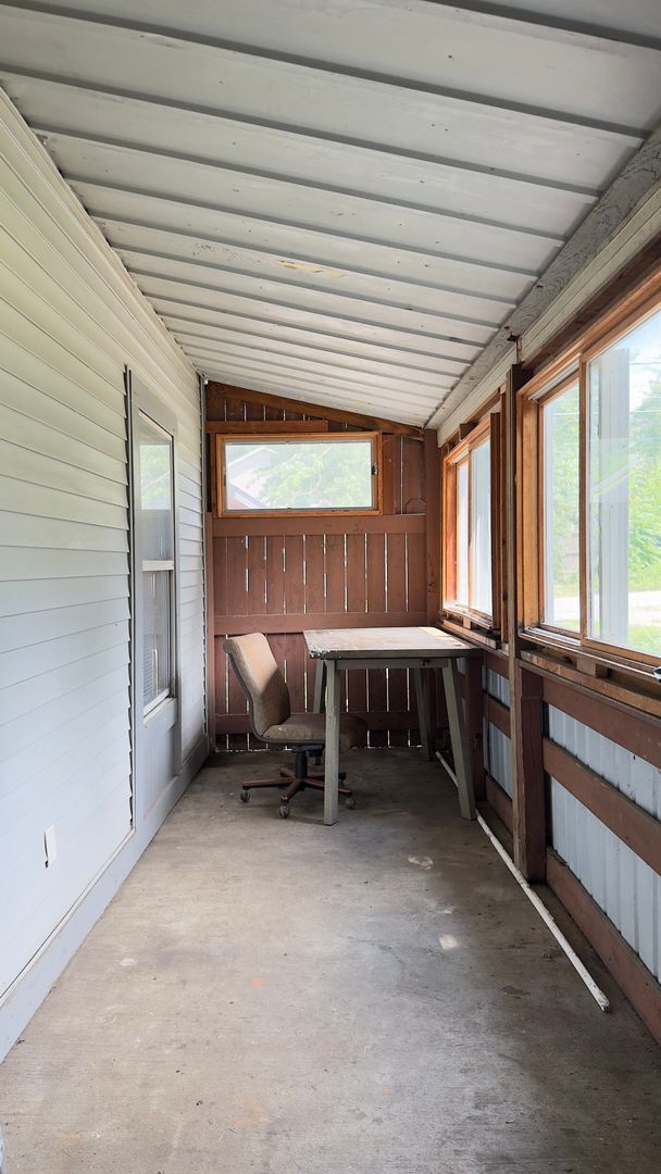 Photo - 233 S 4th St Unit Apt B