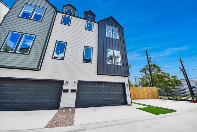 5316 Kindred Gdn Ln