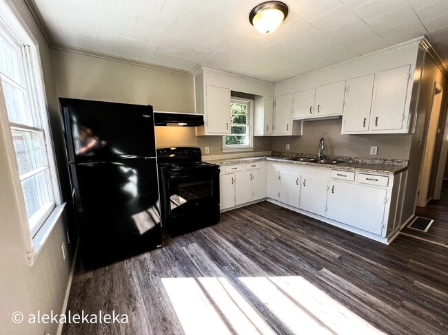 Photo - 1006 E Devonshire St