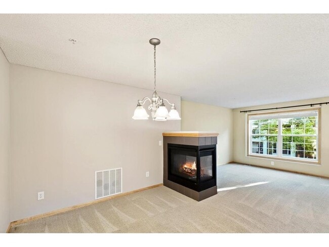 899 Ledgestone Dr