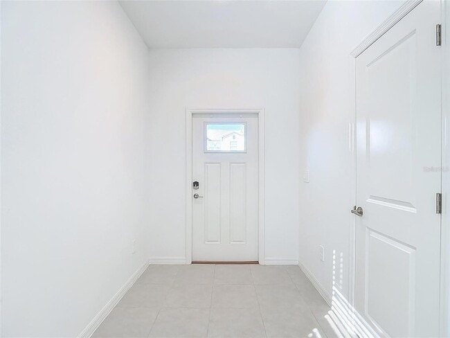 Photo - 6170 Shiner St