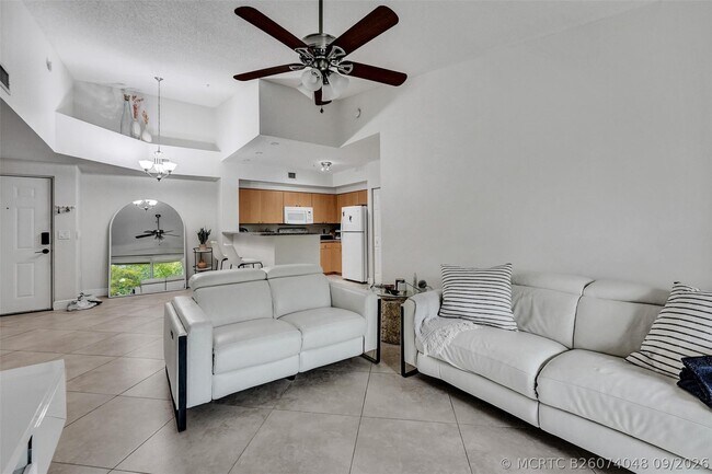 Photo - 7940 N Nob Hill Rd Unit 304