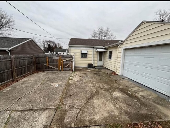 Photo - 706 Saratoga Ave