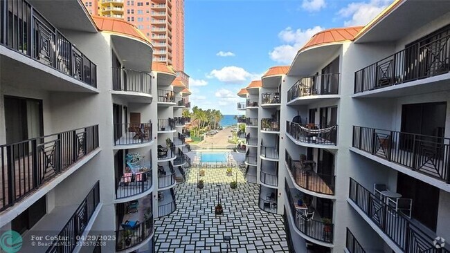 Building Photo - 2029 N Ocean Blvd Unit 407 Rental