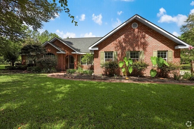 Building Photo - 3 Bed, 3 Bath Plus Office Home for Rent!!