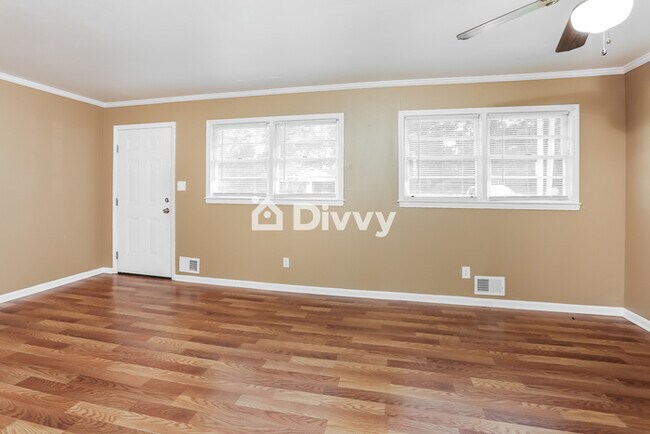 Photo - 1320 N Cherokee Ave