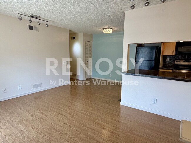 Photo - 9195 E Lehigh Ave