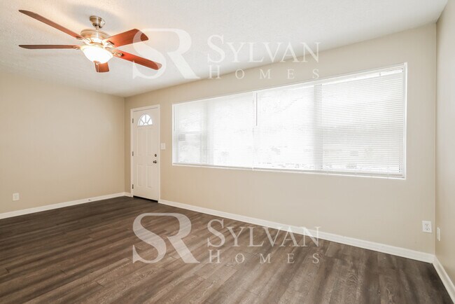 Photo - Carve Out a Great Life Here!