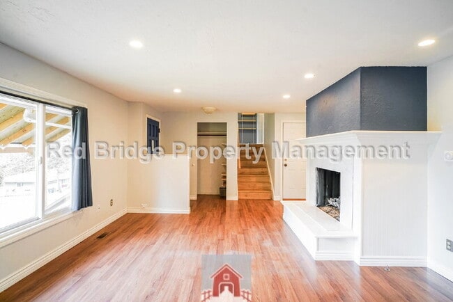 Photo - 5062 SW Freeman Ct