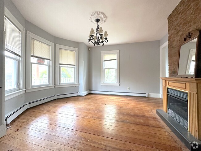 Building Photo - 41 Liberty Street Wh Rental