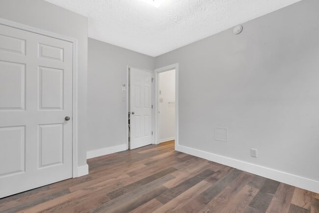 Photo - 53 Tupper Rd