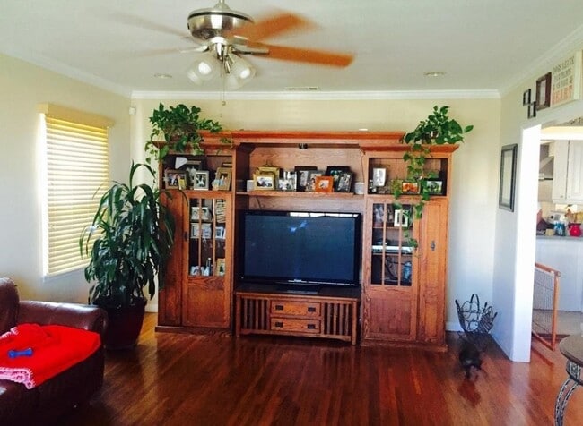 Photo - 3817 Cherry Ave