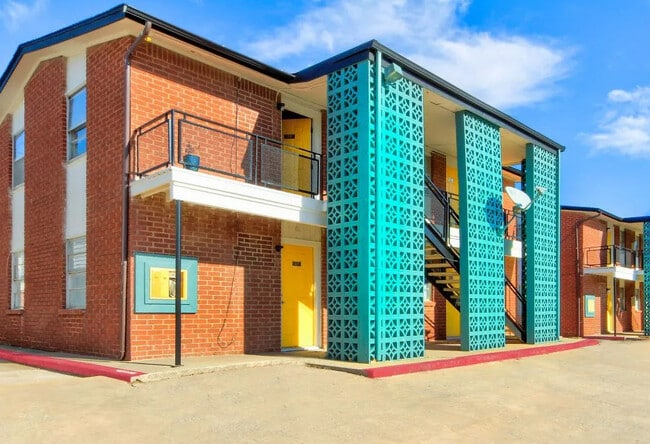 Bradford Square Apartments