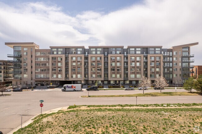 Photo - Vue West